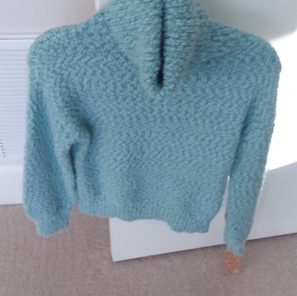 XS pretty seafoam teal sweater with tags